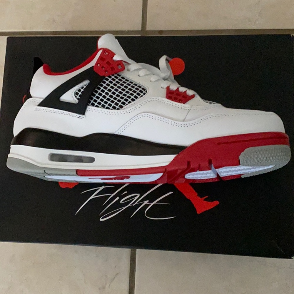AIR JORDAN 4 RETRO OG 'FIRE RED' 2020